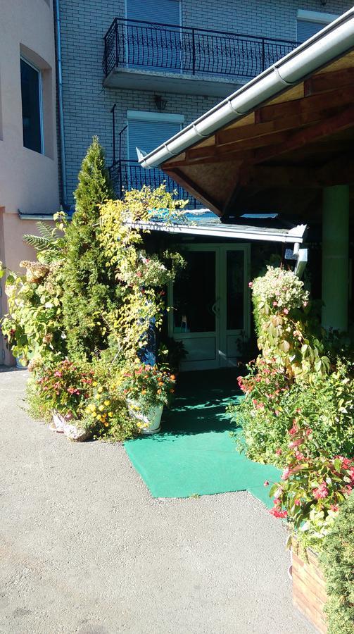 Bed & Breakfast Karavan Raška Exterior foto